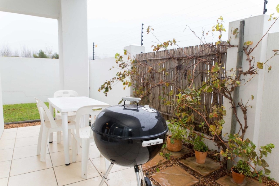 To Let 3 Bedroom Property for Rent in Nuutgevonden Western Cape